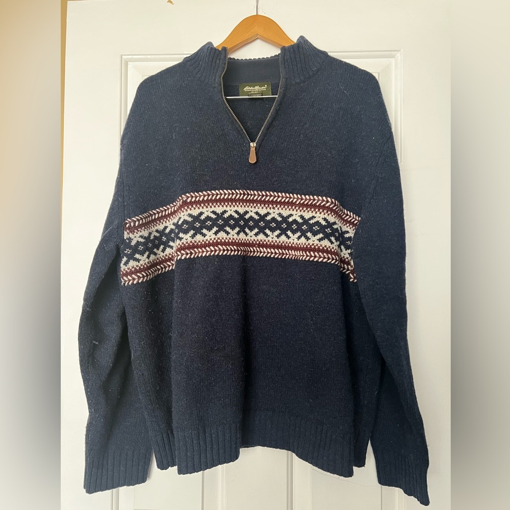 EUC - Eddie Bauer Men’s wool 1/4 zip sweater Size XL